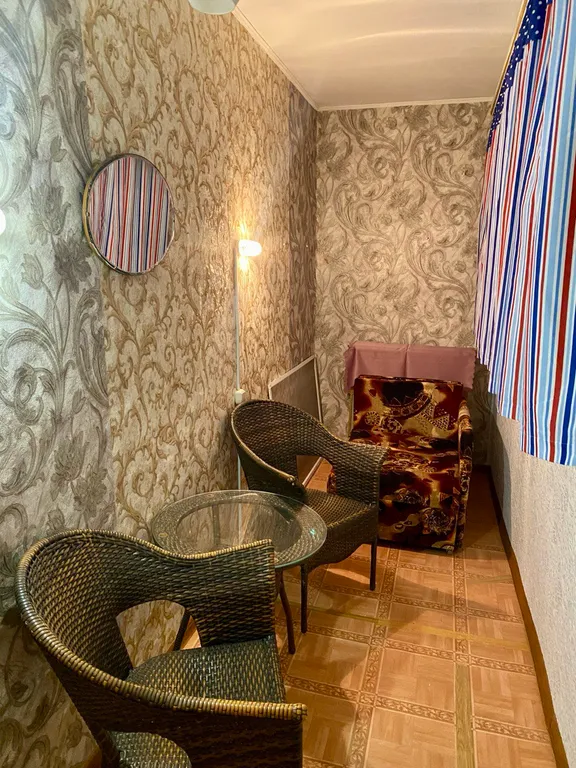 Море со всех окон/2-х комнатная в Алупке