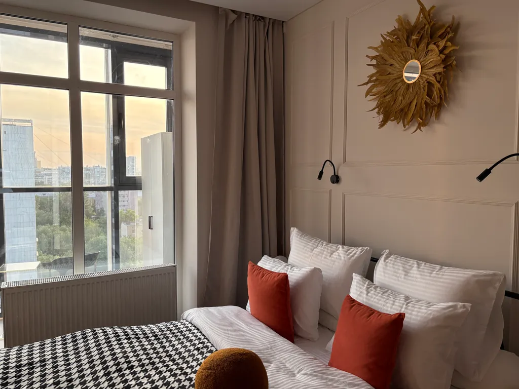 Красивая видовая квартира в центре в элитном ЖК