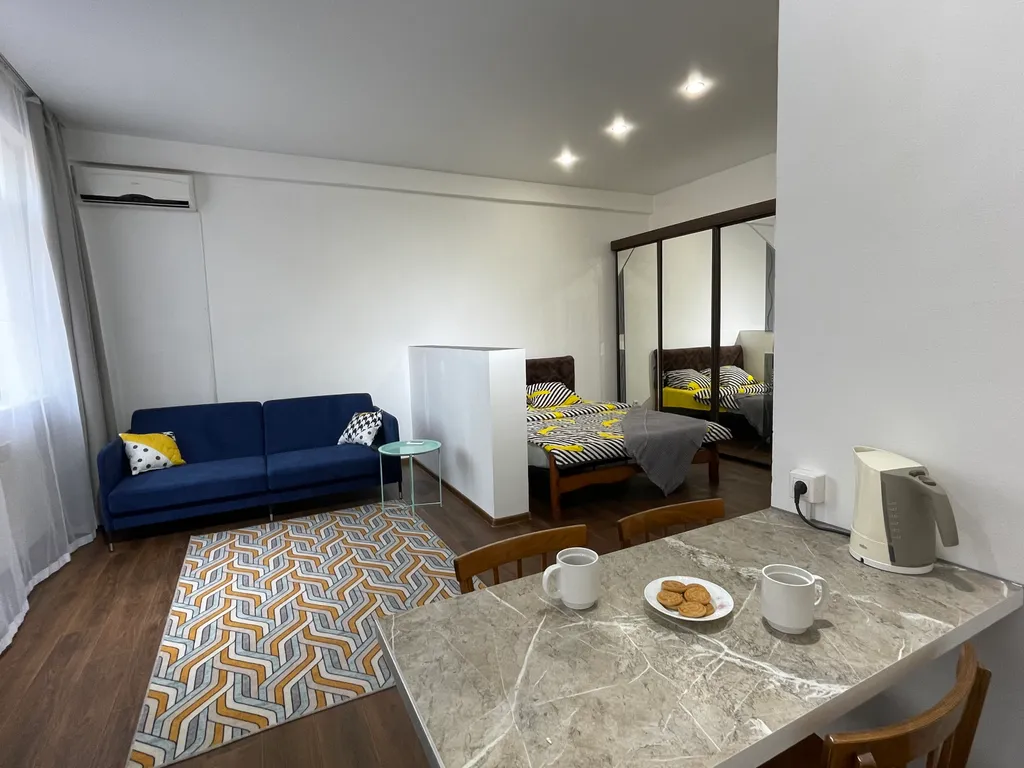 Квартира Стильная яркая квартира вблизи Областной больницы — Иркутск