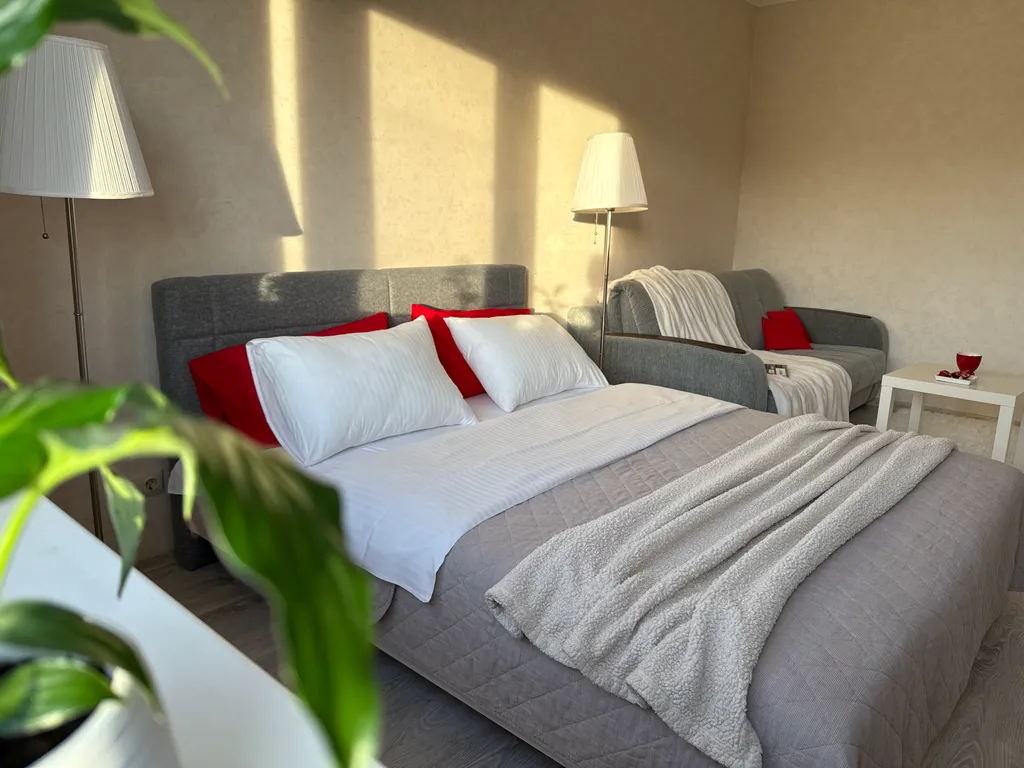 Квартира Большие и комфортные апартаменты — аренда посуточно в Калининград