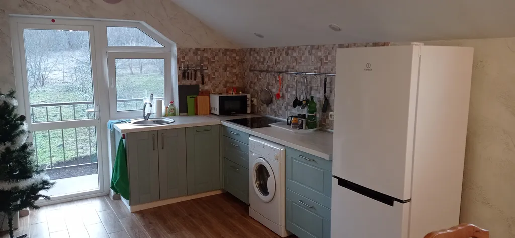 Дом возле термалок