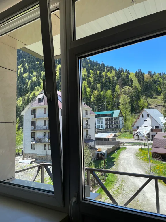 Уютный номер в сердце Домбая