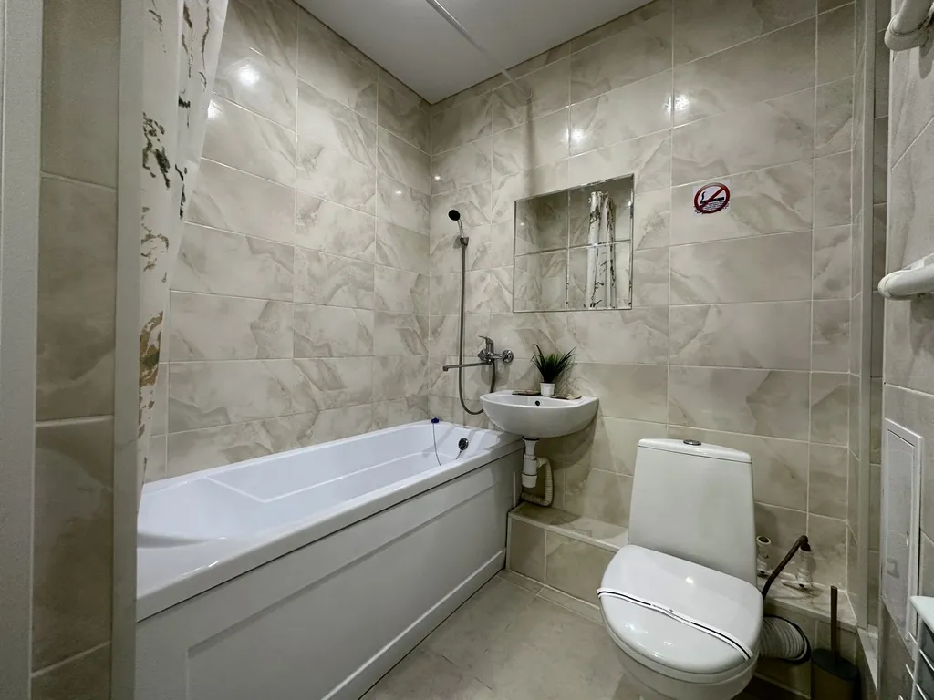 1-комнатная квартира рядом ТЦ Окей и больницей ОДКБ