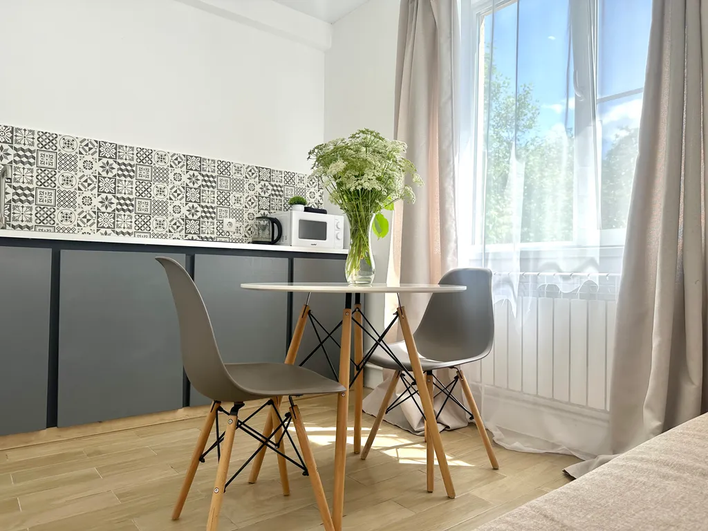 Светлый апартамент столица 2304