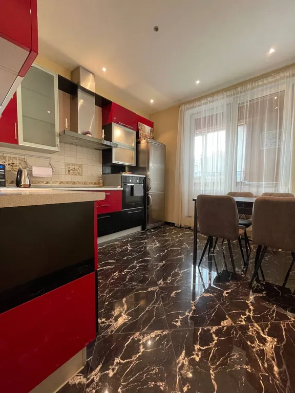 Просторная квартира с видом на Красную Площадь