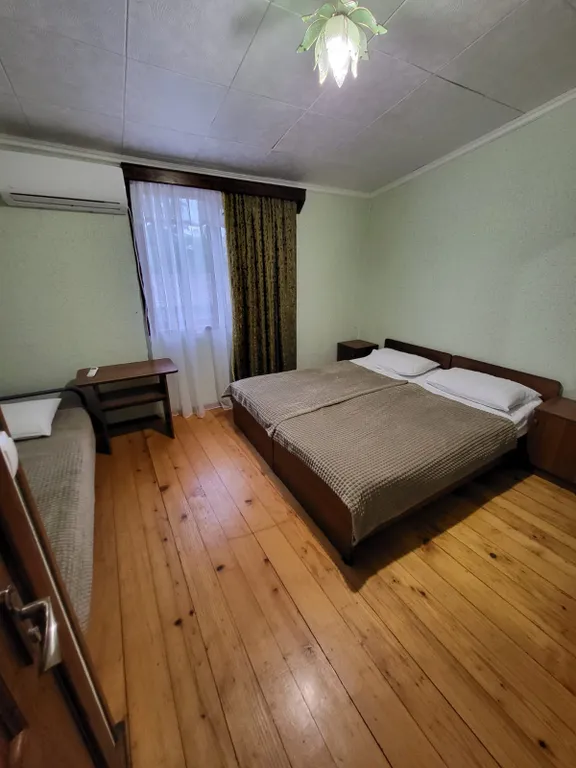 Квартира Комната — Пицунда