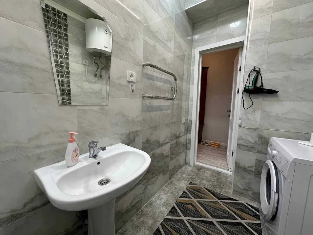 Апартаменты возле парка Панфилова