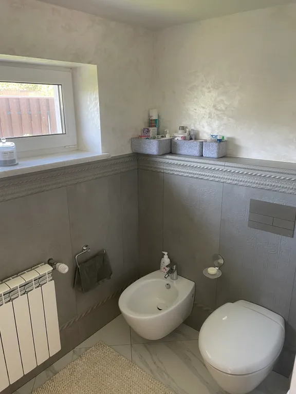 Уютный современный и стильный дом инфракрасной сауной и джакузи