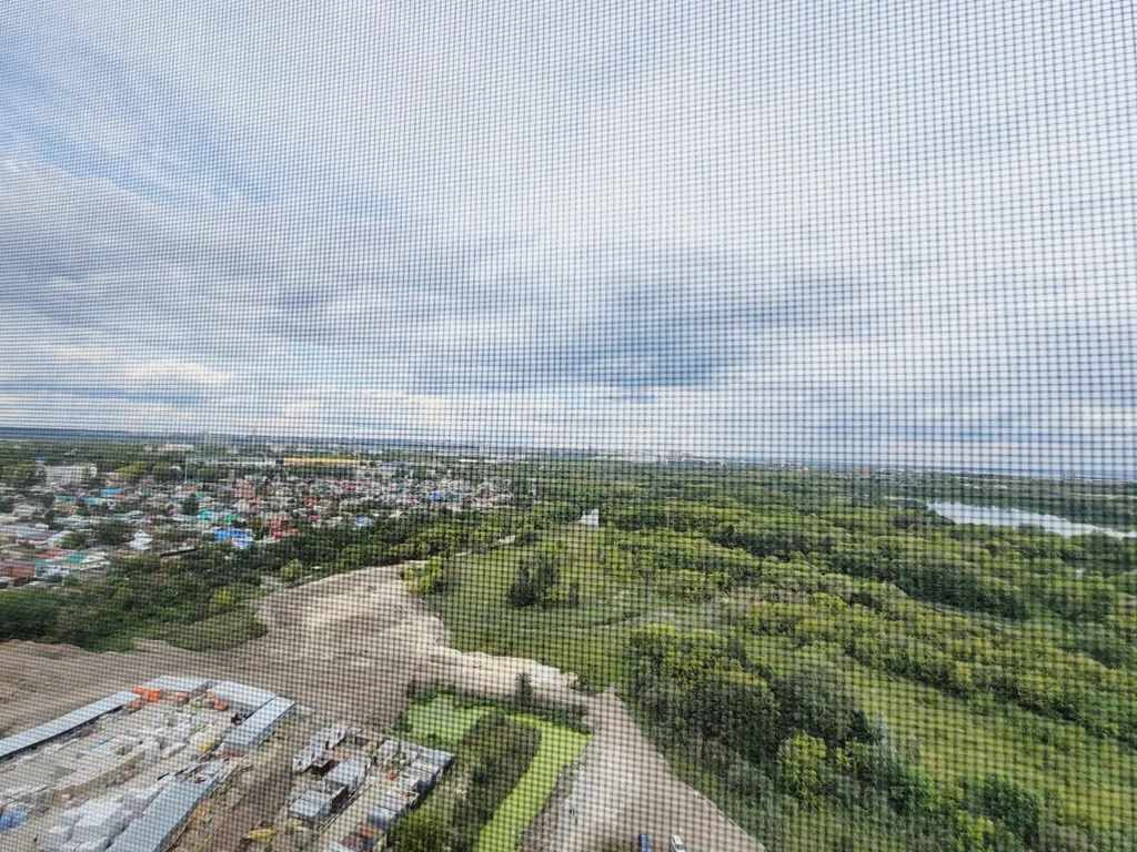 Уютная студия у парка молодежный с видом на реку