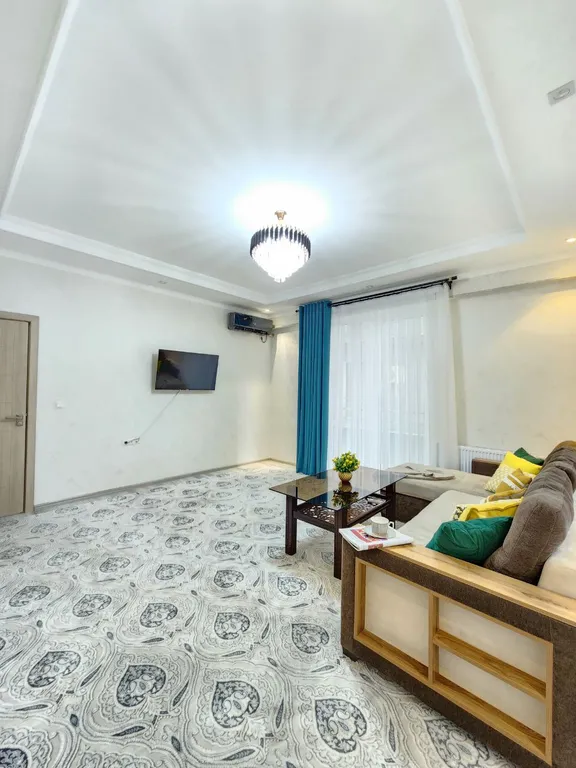 Апартаменты в Зарафшан сити 64