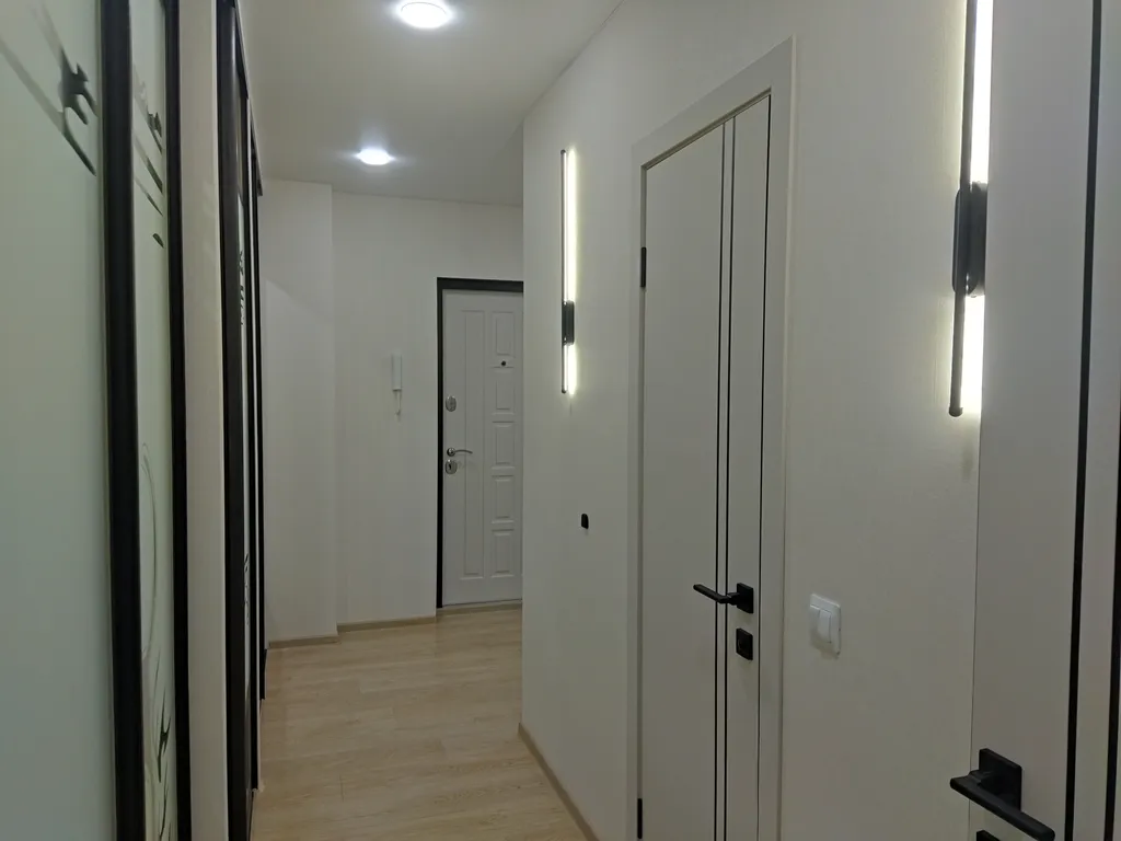 Квартира Современная квартира у авто и ЖД вокзала — Великий Новгород