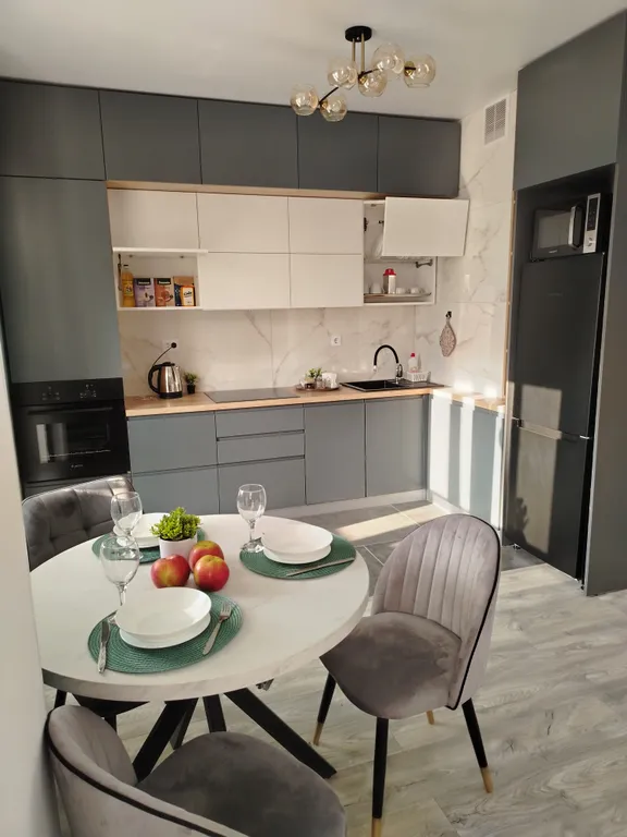 Рядом с центром квартира - студия с кондиционером — аренда посуточно в Гродно