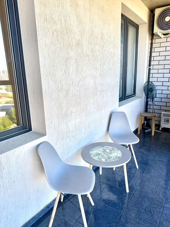 Видовая квартира в 10 минутах от центра города, рядом с метро