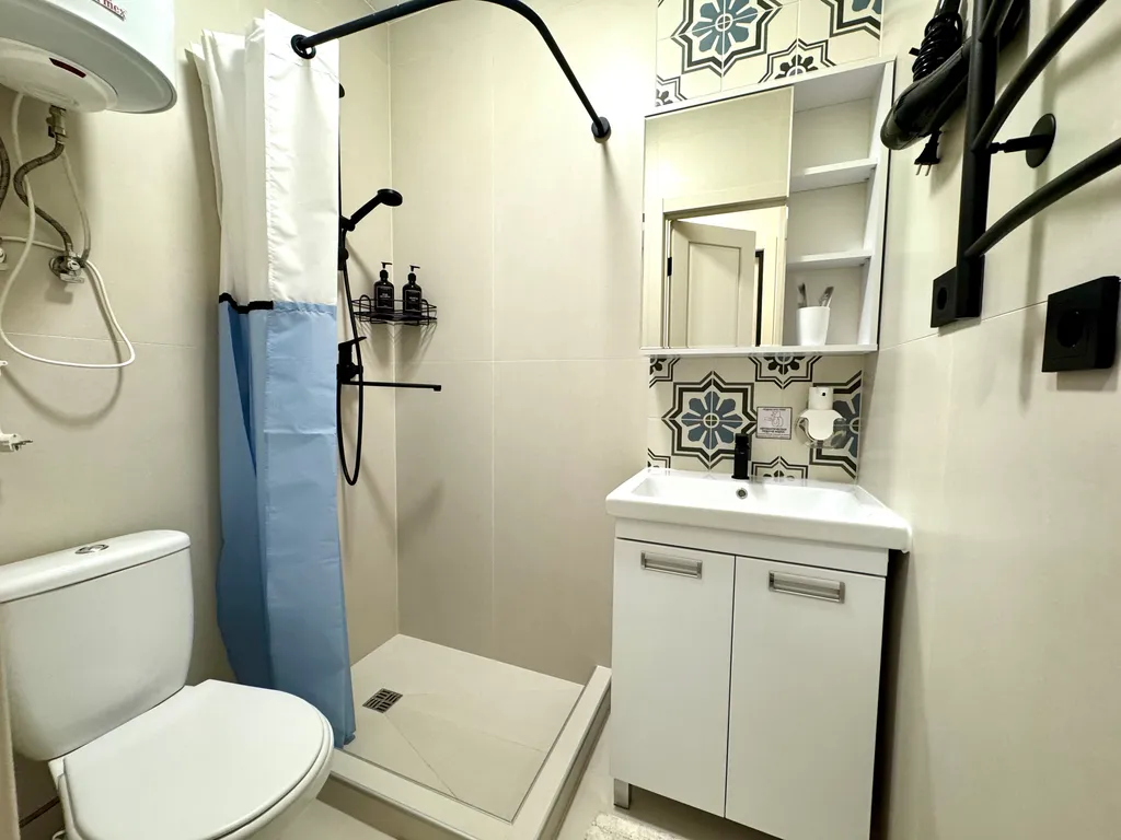 Современный номер возле жд вокзала, со всеми удобствами