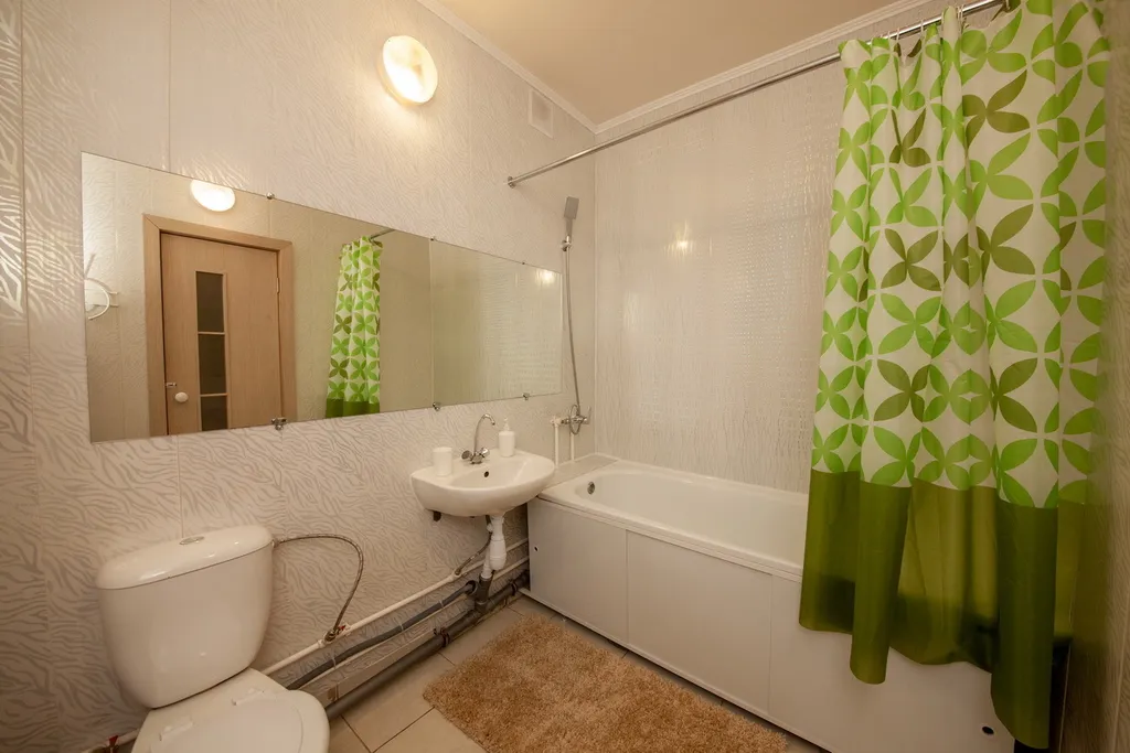 Двухкoмнатная квaртиpа нaпpотив TРЦ Плaнeта