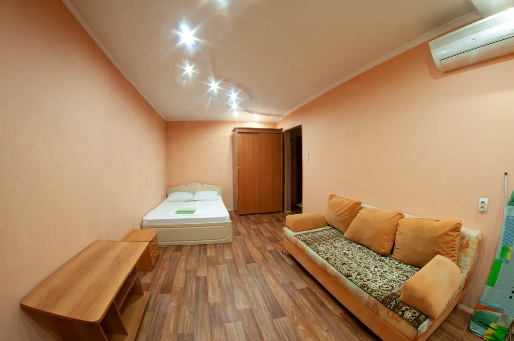 Квартира эконом класса с кондиционером в самом центре