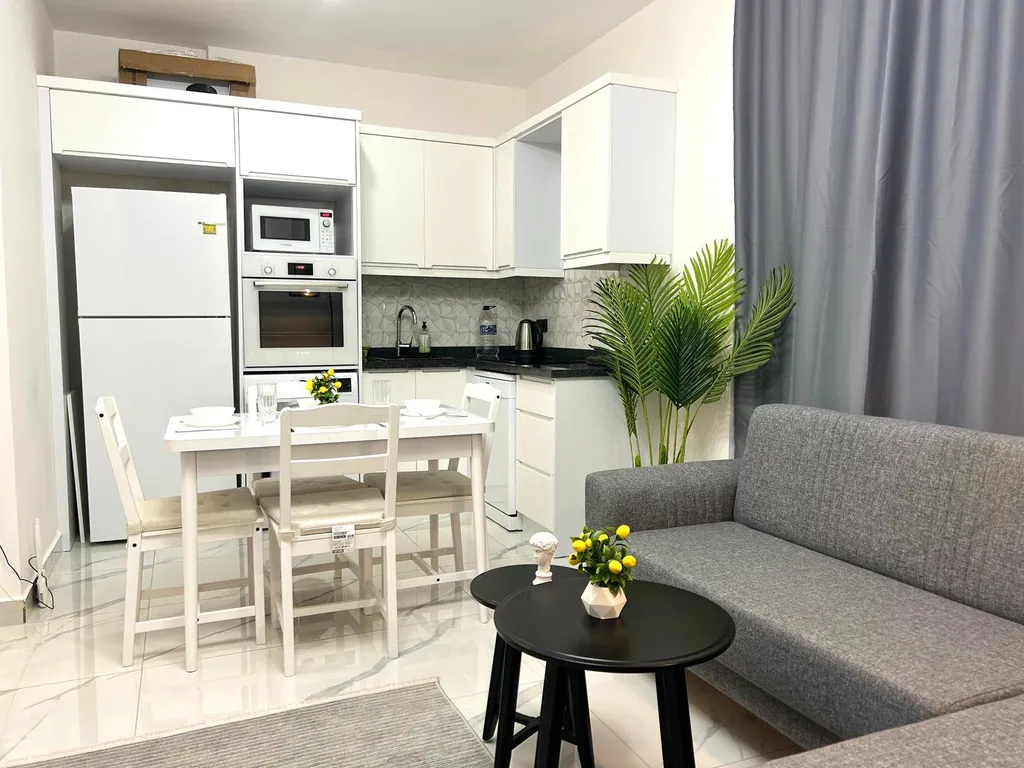 Новая квартира у моря в спокойном районе