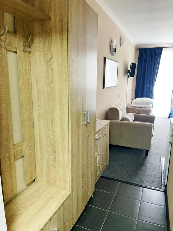 Отдых на чёрном море, в Лермонтово. Уютные апартаменты 350 м. От пляжа