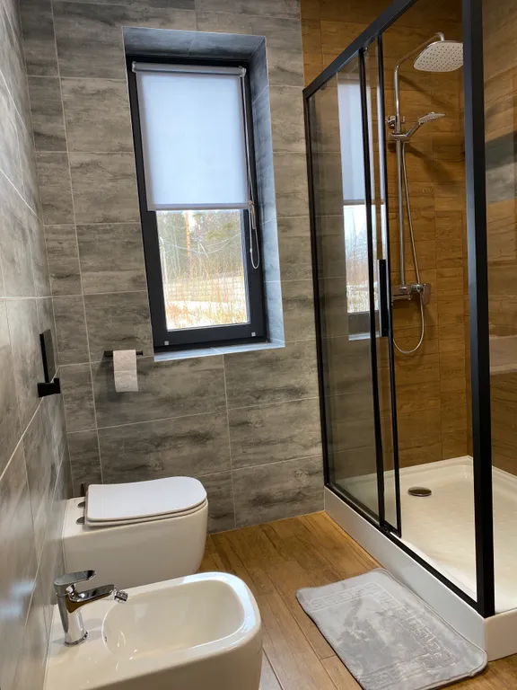 Новый дизайнерский гостевой дом на Рубском озере