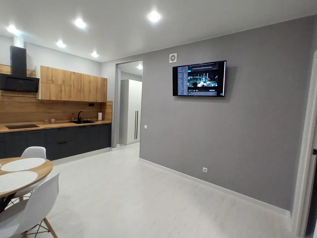 Шикарная квартира в новом доме с евроремонтом