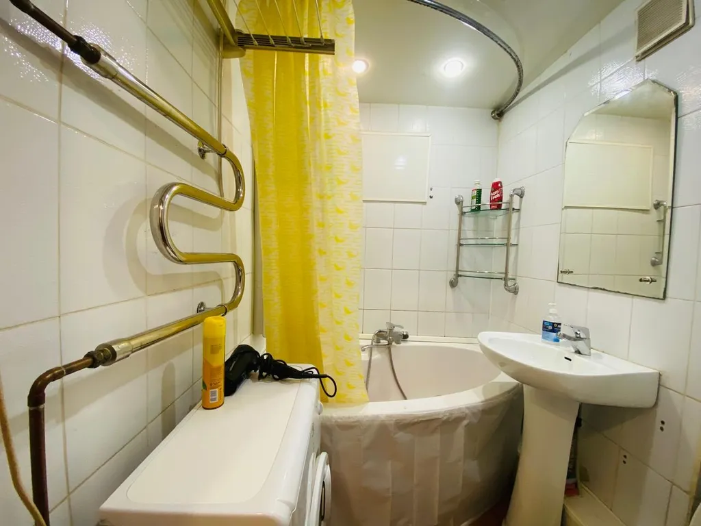 2-х комнатная квартира в центре, недалеко от вокзала