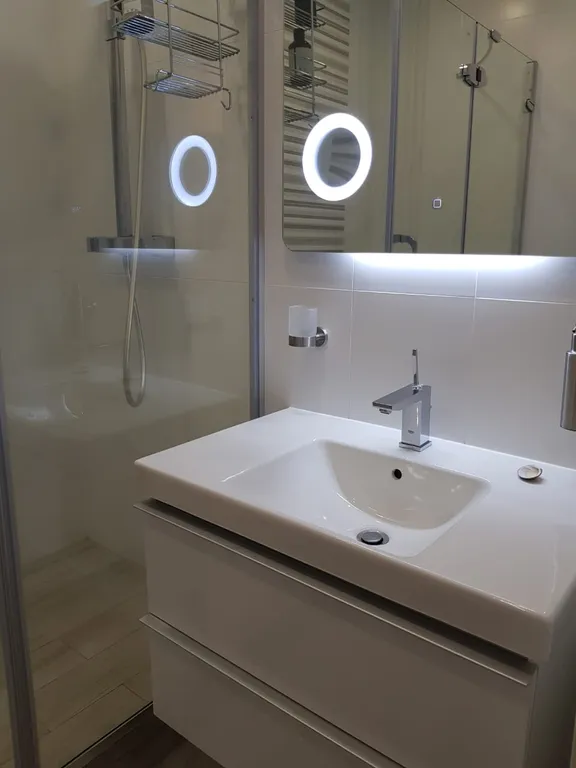 Дом на набережной