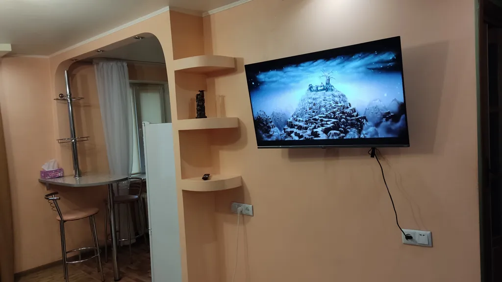Квартира Квартира Студия в районе стадиона Авангард — Луганск
