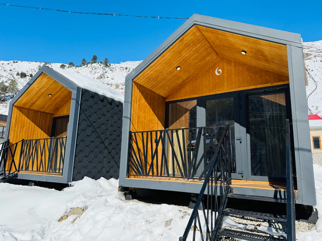 Дом с видом на сказочный лес