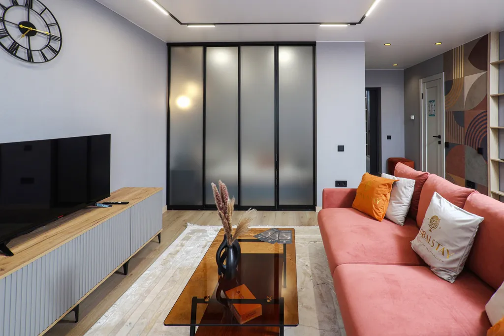 Авторская квартира с панорамным видом в центре