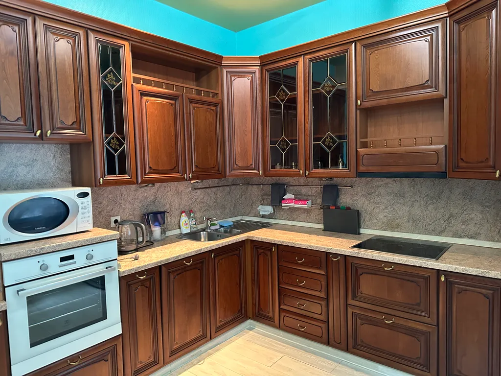 Таунхаус с роскошным видом на бухту Золотой Рог