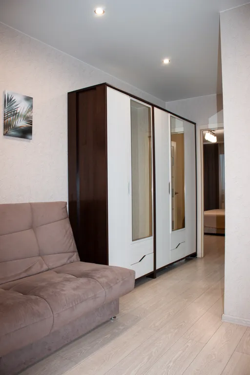 День Ночь - уютная квартира в микрорайоне Царский