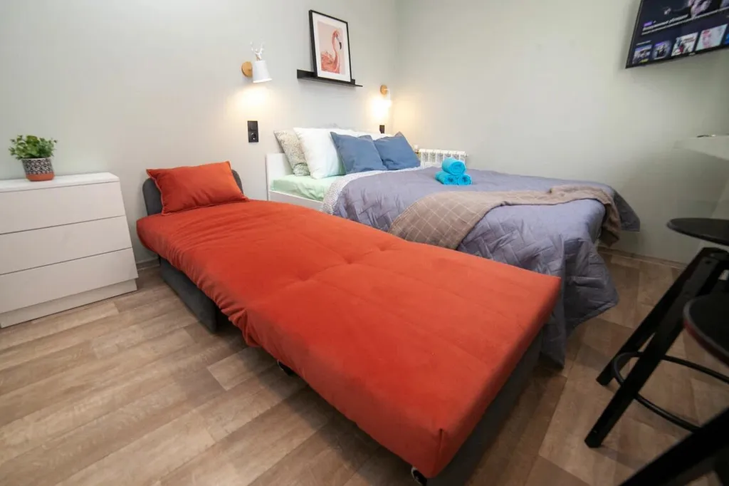 Квартира Уютная трехместная студия для комфортного проживания — Новосибирск