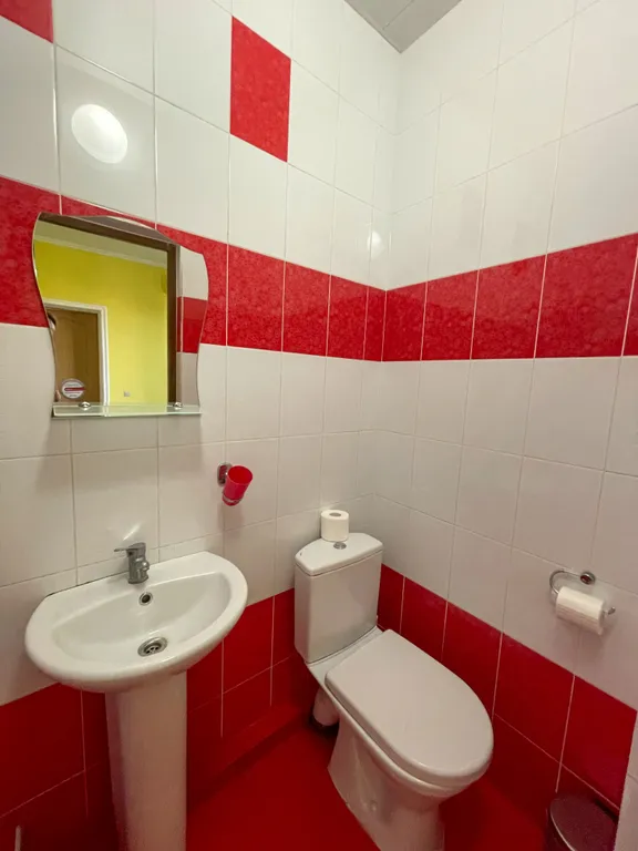 Комната для двоих гостей без балкона