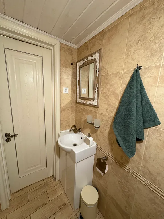 Загородный дом с бассейном и парной на дровах