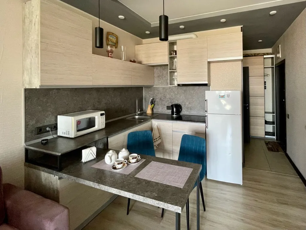 Новая студия с видом на город возле ТЦ Коллаж