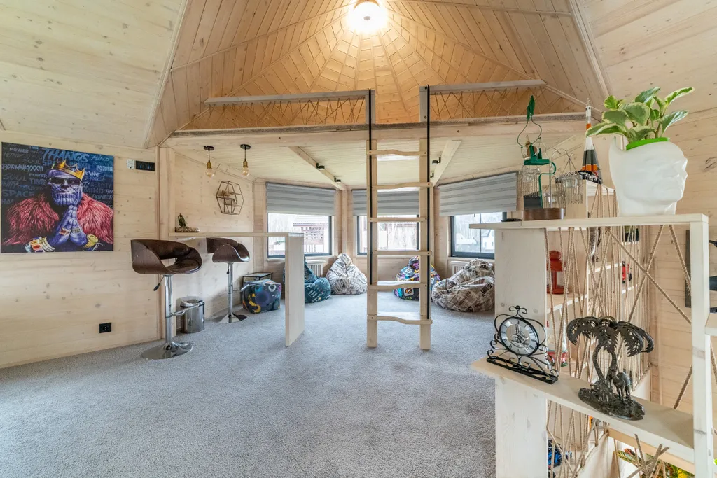 Family House Шар&Пар