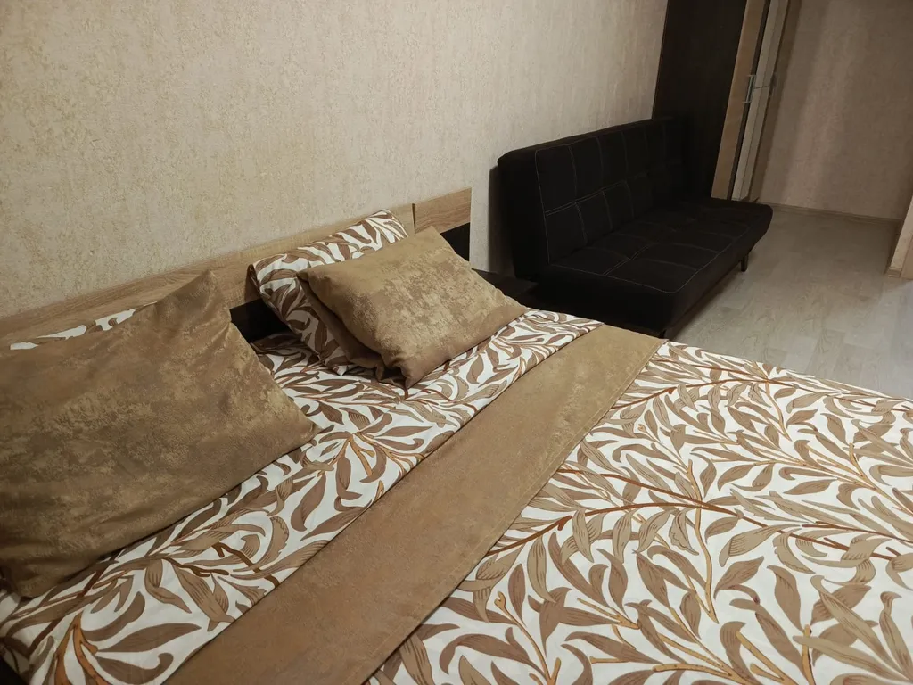 Квартира Квартира Отличная евротрешка у парка Галицкого — Краснодар