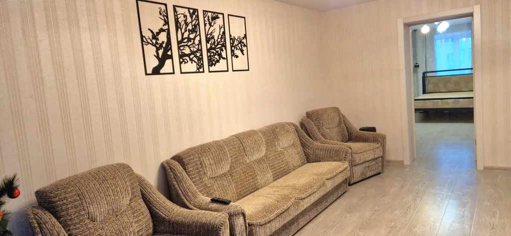 Чистая и уютная 2-х комнатная квартира в центральной части Таганрога