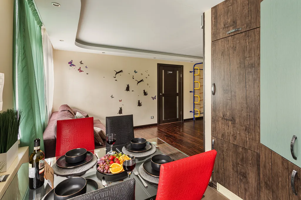 J&N Apartments Двухкомнатные апартаменты с гидромассажной ванной