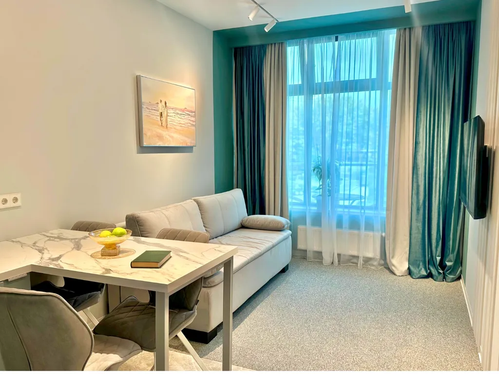 Дизайнерские апартаменты Coral Apart в центре Сочи