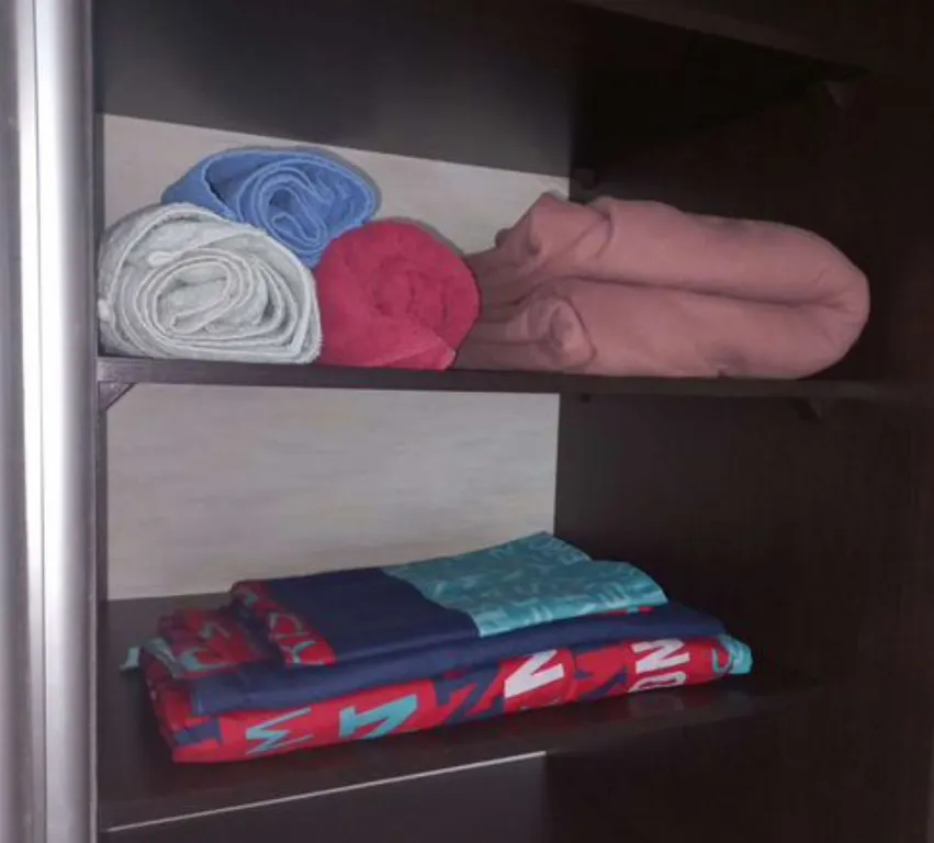 Сдается квартира в центре левобережья с двумя диванами.