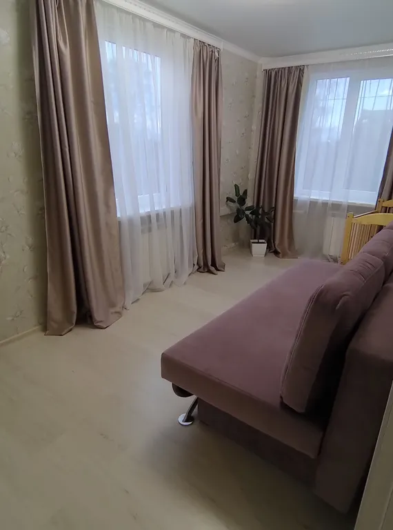 Светлая уютная трёхкомнатная квартира