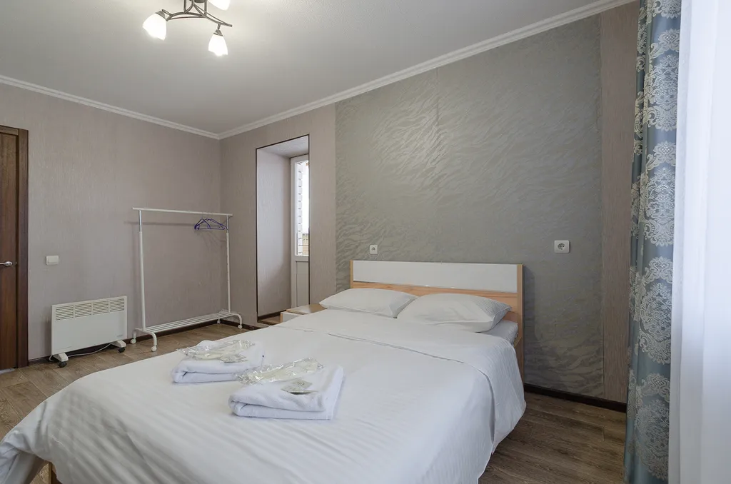 2 комнатная возле МТВ центра