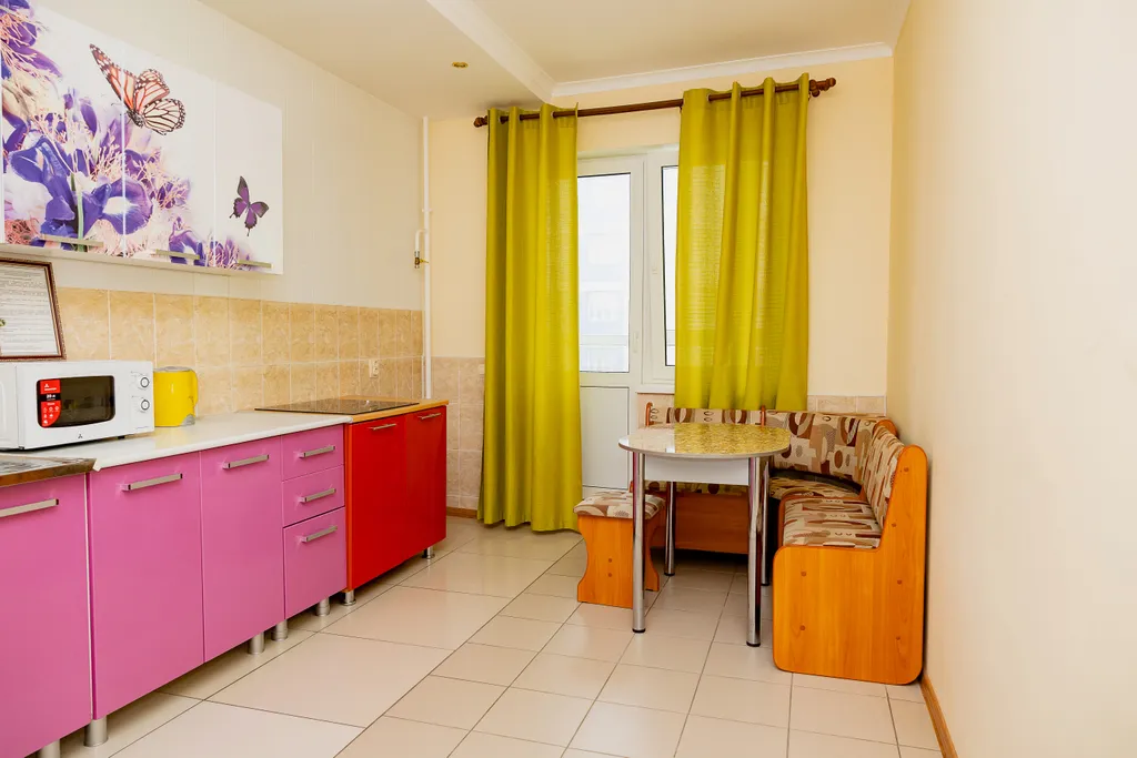 Апартаменты Домино возле КТЦ Югра-Классик