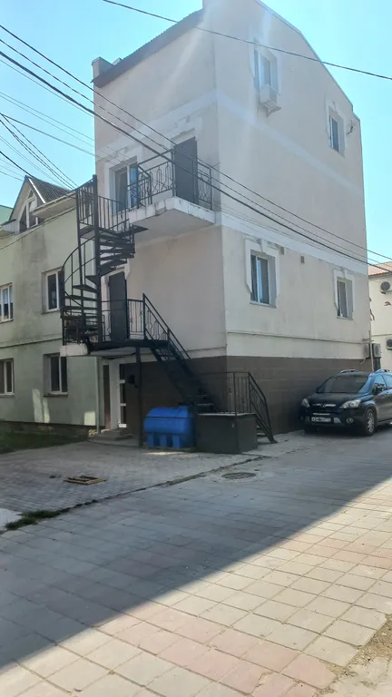 Квартира в 100 м от моря. Южная коса