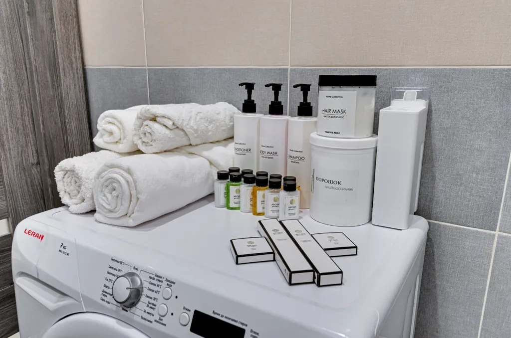 Зеркальный перламутр | Mother of pearl mirror | однокомнатная | 4 гостя