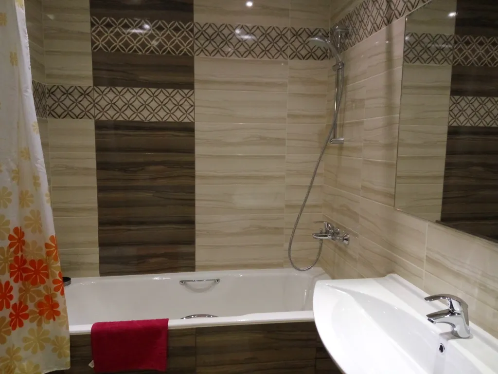 Двухкомнатные апартаменты бизнес-класса в центре