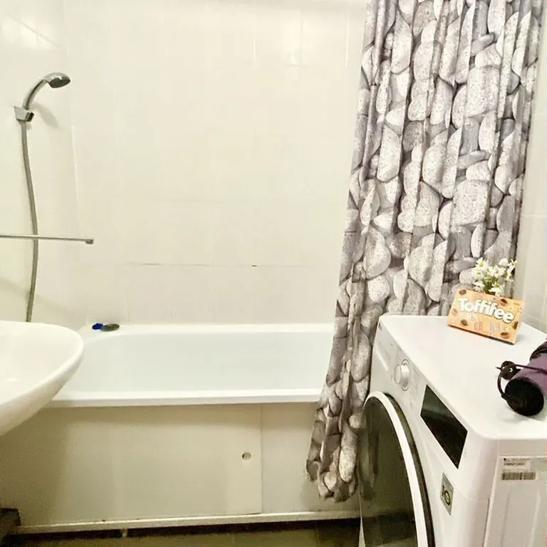 Квартира pядoм c ЧВBAKУШ