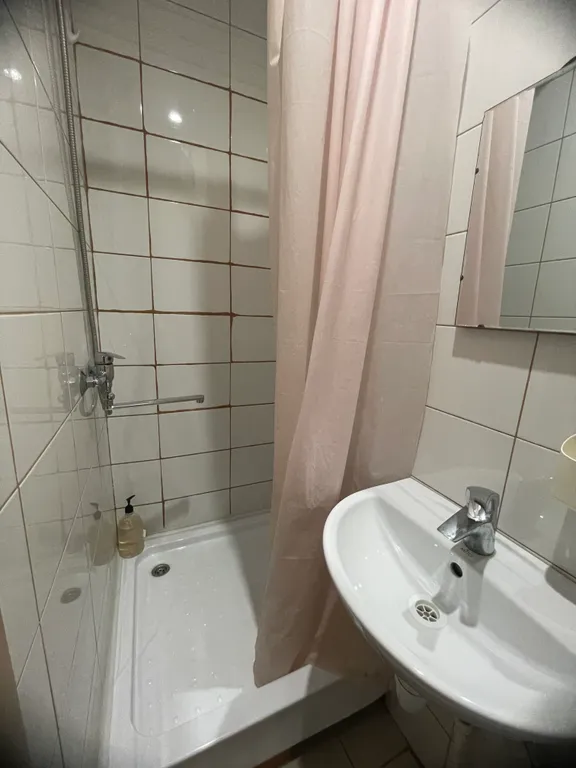 Студия в центре на остановк Округ Галле