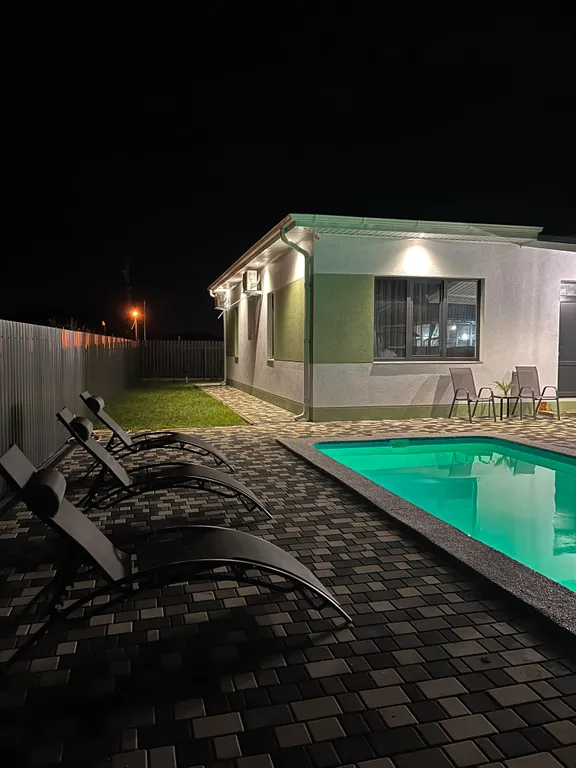 Вилла Green house уютный дом с бассейном